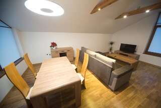 Апартаменты Petro delux apartments Каунас Двухуровневые апартаменты-11